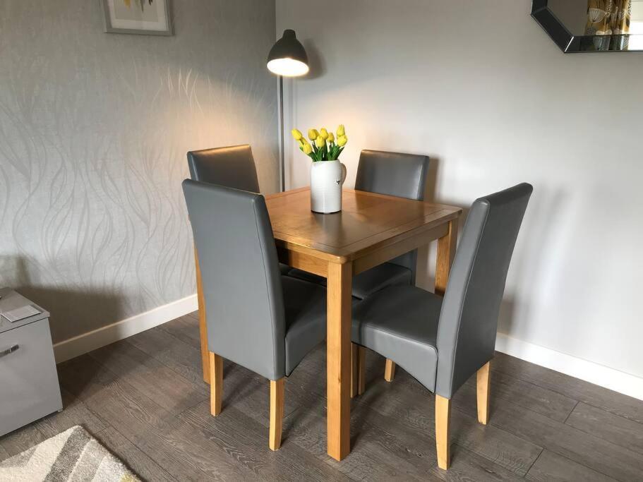 Modern 2 Bed Apartment オーバン エクステリア 写真
